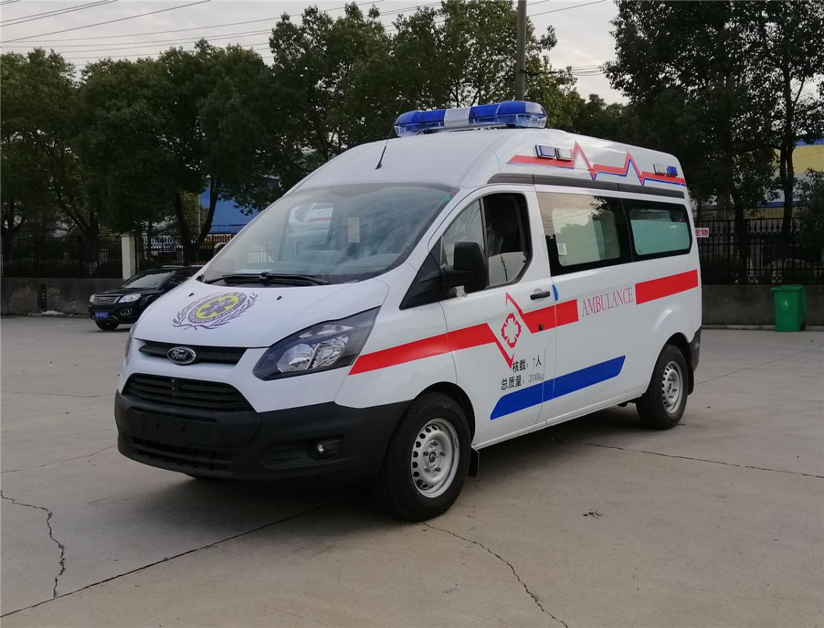 高檔救護車需要配置哪些醫(yī)療設備？